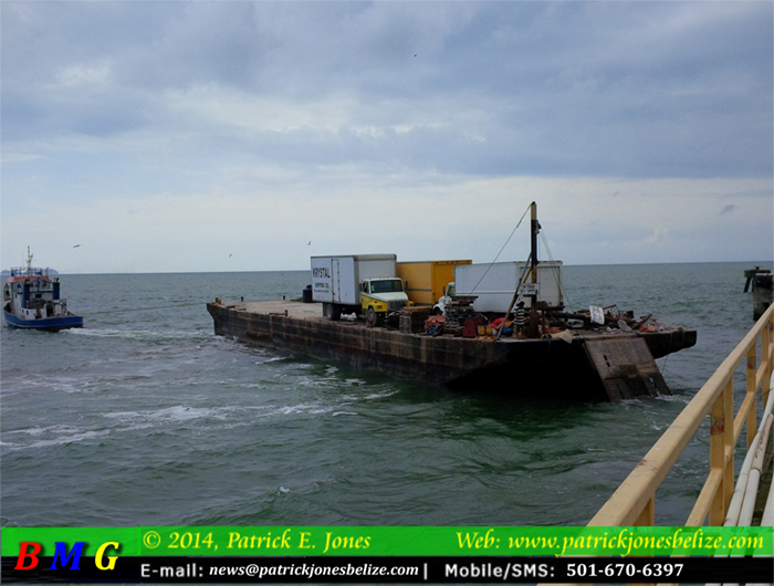 Barge rams pier (Belize City)