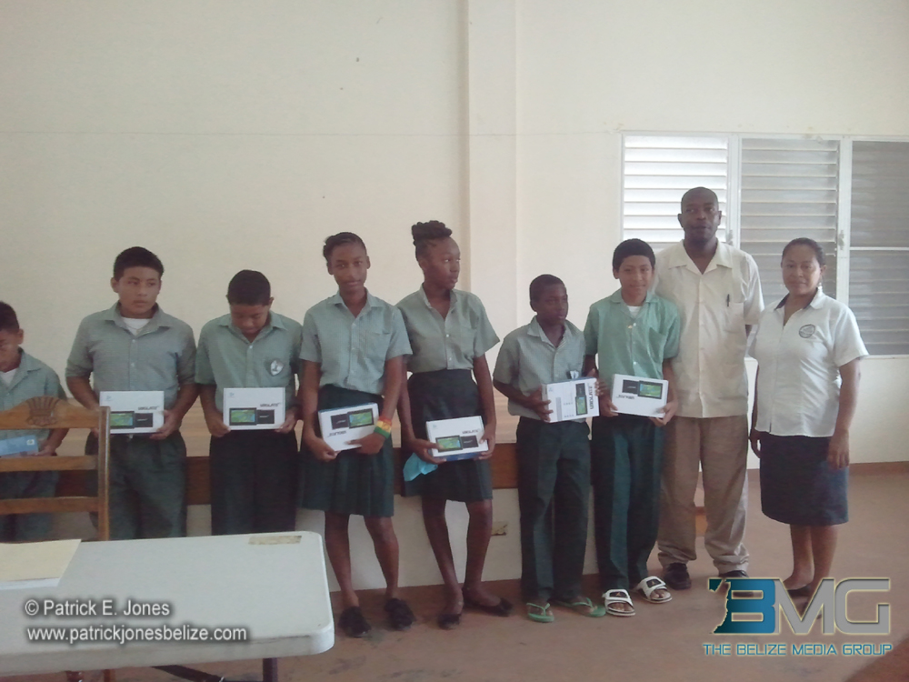 Students get access to tablets