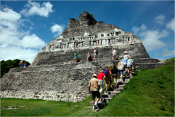 Mayan-Ruins-Xunantunich-Chabil-Mar-Belize-Resort