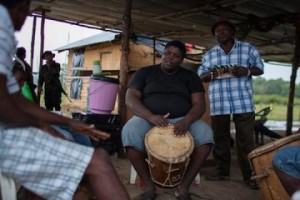 Garifuna-Drummer